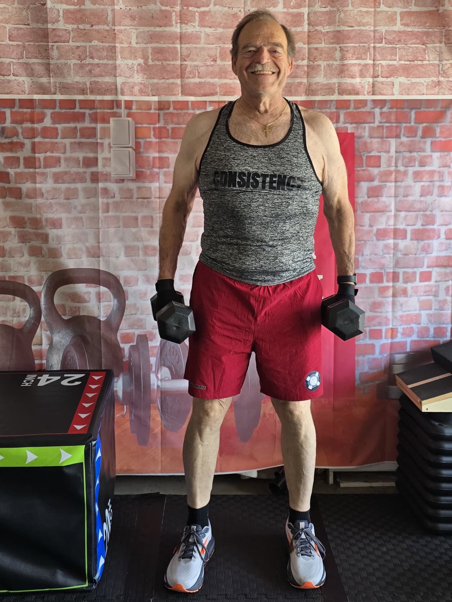 CONSISTENCY Tank (unisex)